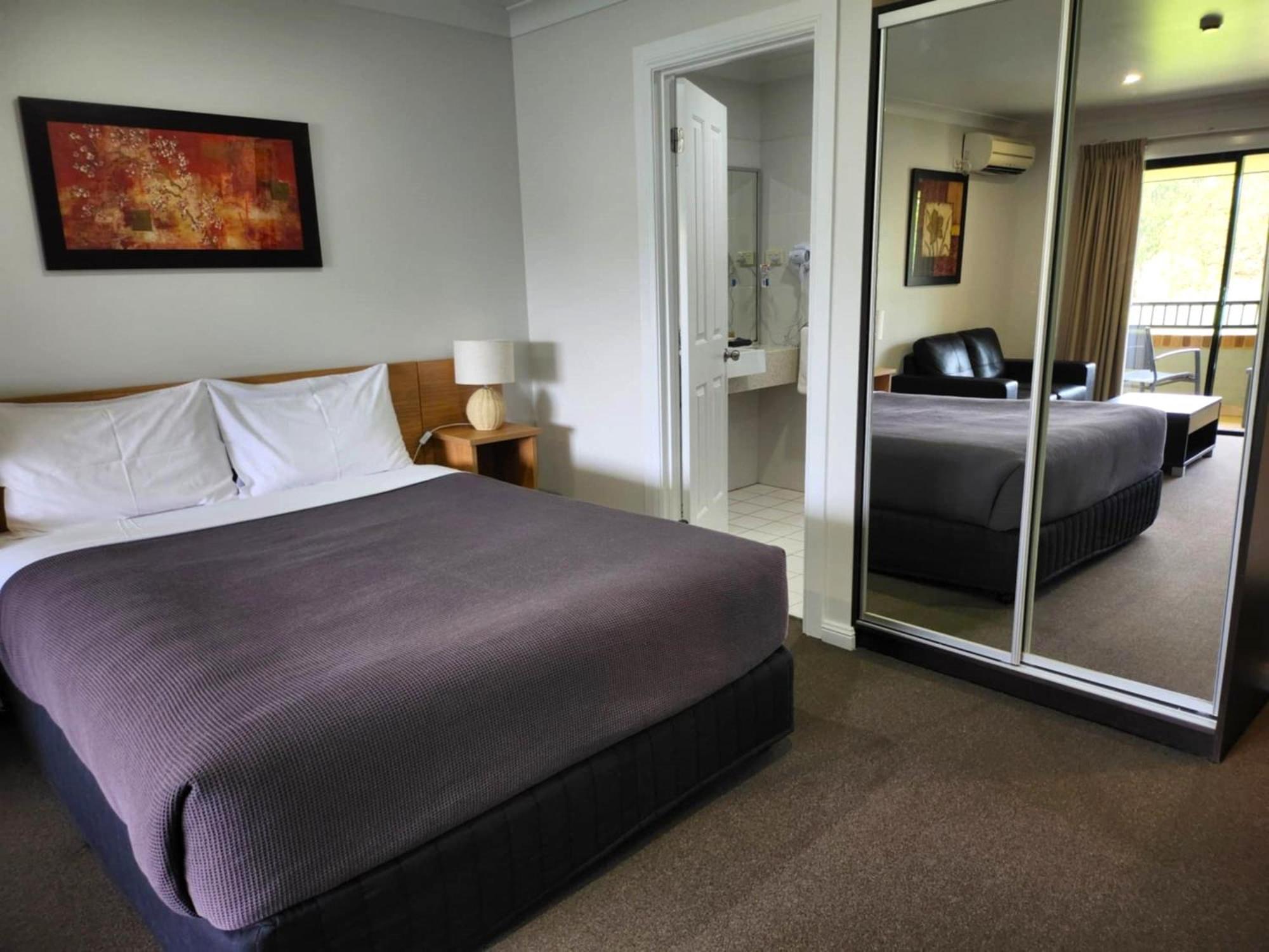Cootamundra Heritage Motel & Apartments Exterior photo